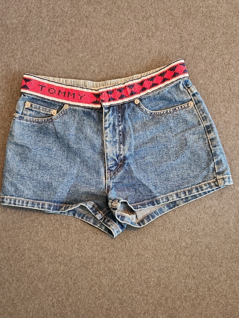 Vintage 90's Tommy Hilfiger Women's Blue Denim Shorts Beaded Waistband Size 2